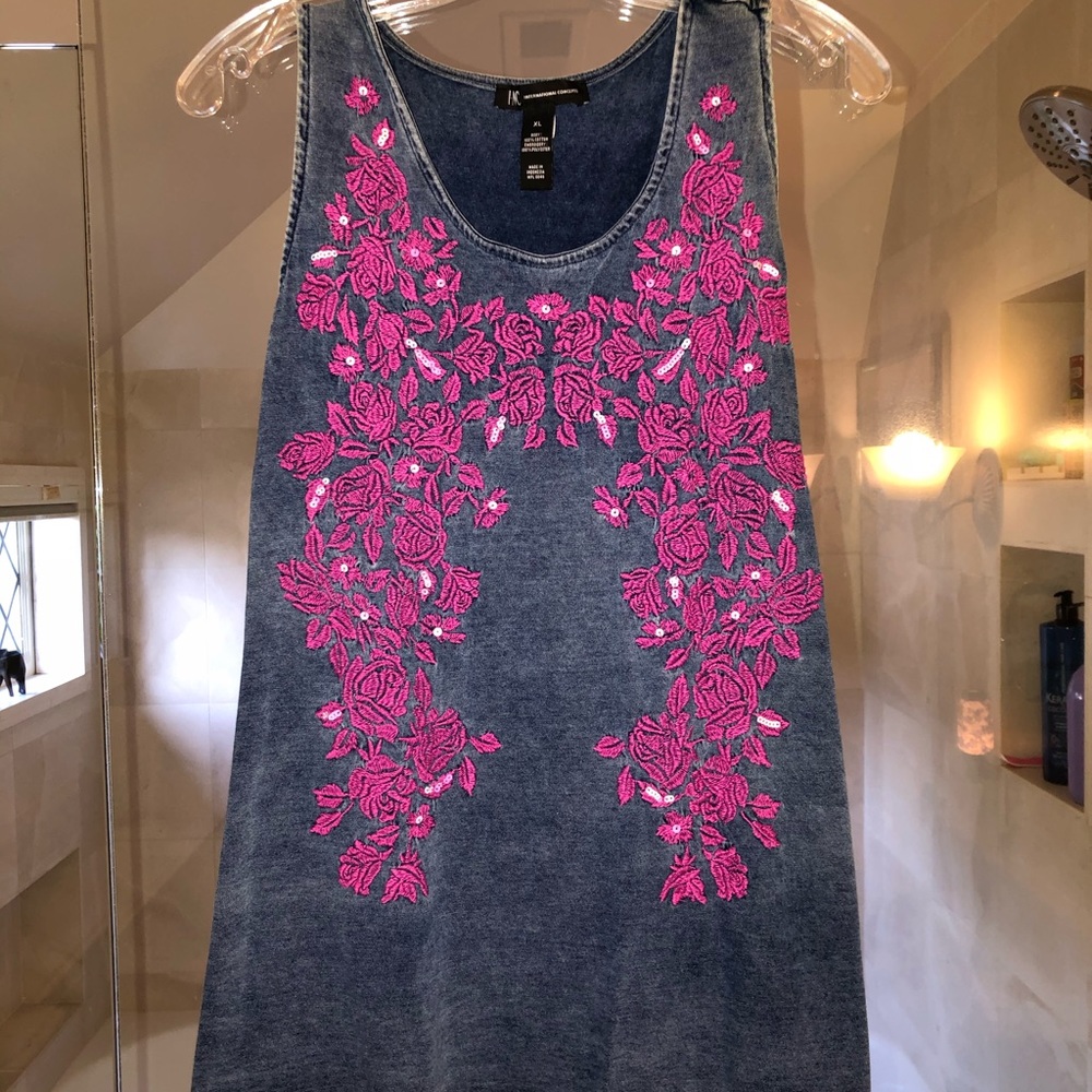 Cute Sleeveless denim and pink embroidered top.